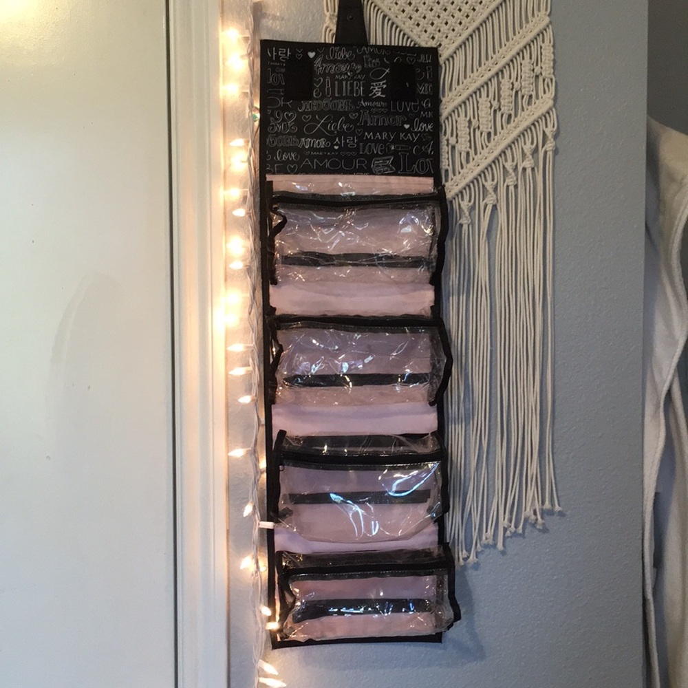 Marykay travel bag and makeup bag